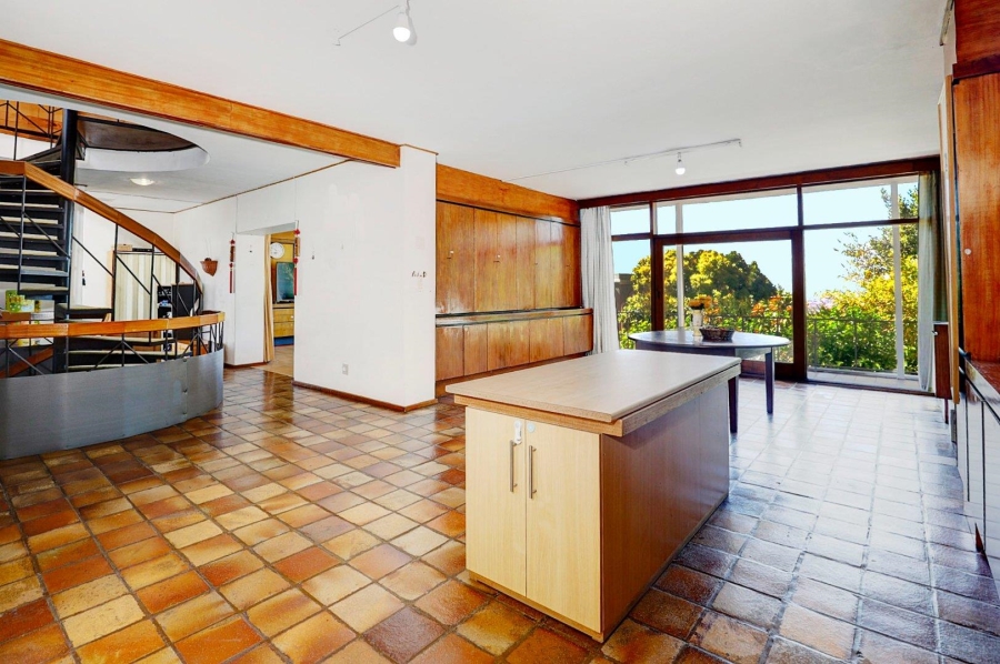 5 Bedroom Property for Sale in Welgemoed Western Cape